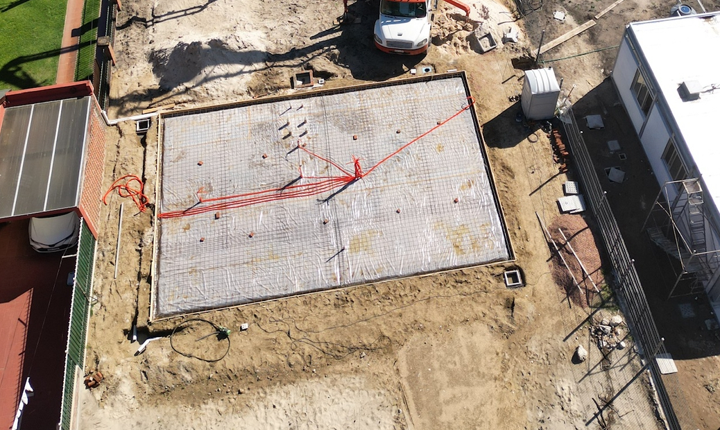 Impermeabilización y armado de hierro — obra en El Pinar